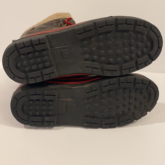 GAP Thinsulate Winter Duck Boots - Size 5 - Picture 8 of 11